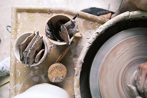 Beginner's wheel throwing pottery course